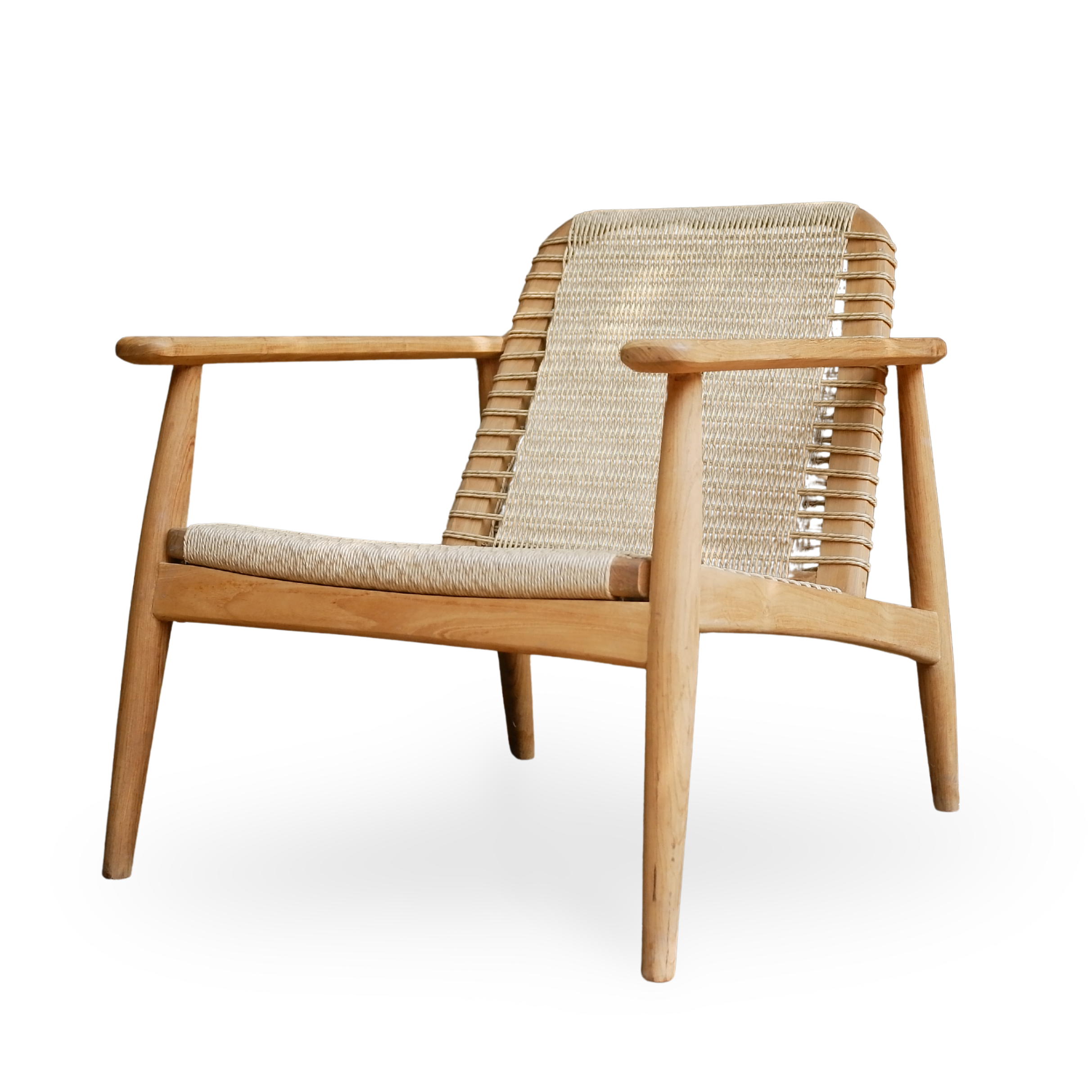 THRILLIC RATTAN LAZY CHAIR